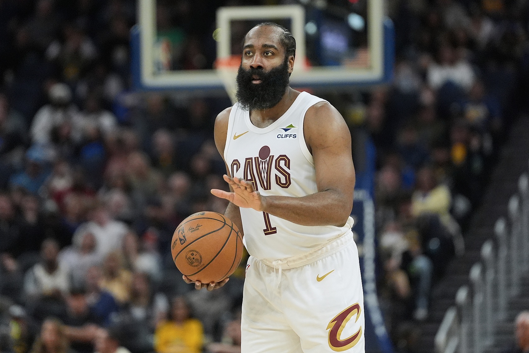 九游体育-库里9000球里程碑仅第26！现役6人上榜 老詹独占鳌头冲16000大关